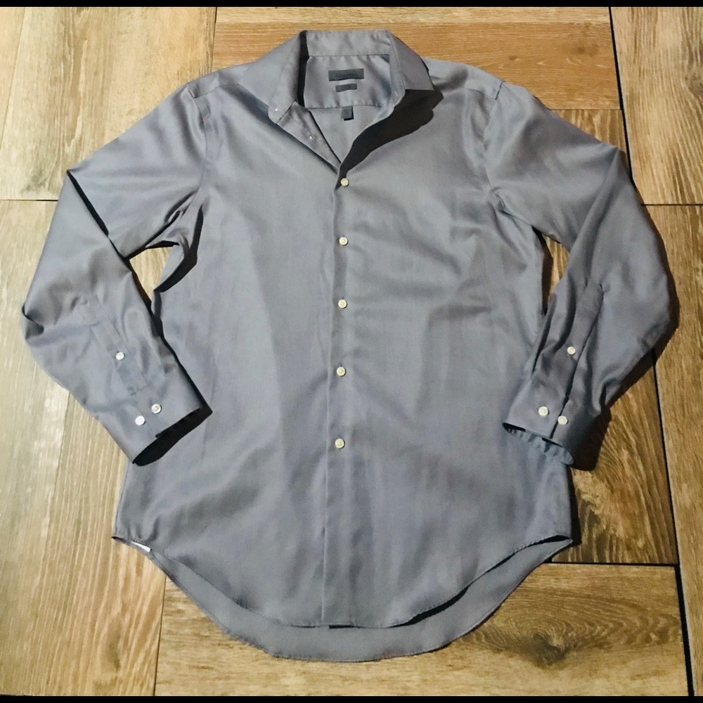 Calvin Klein Men’s Button Down Long Sleeve